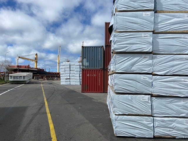 Dry cargo storage in Baltics